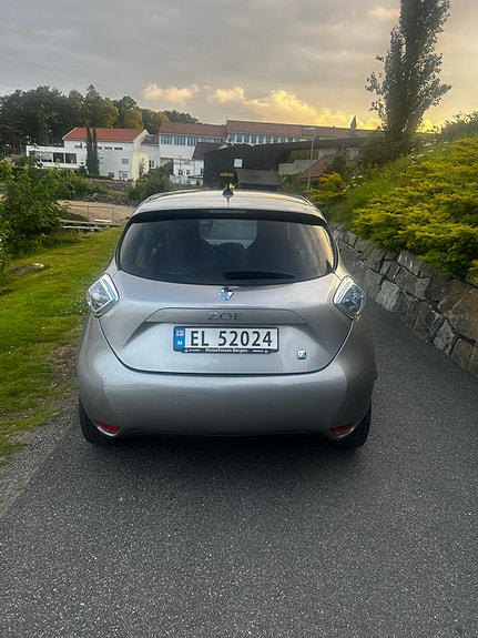 Renault Zoe 23 of 24