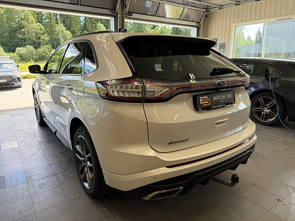 Ford Edge 5 of 5