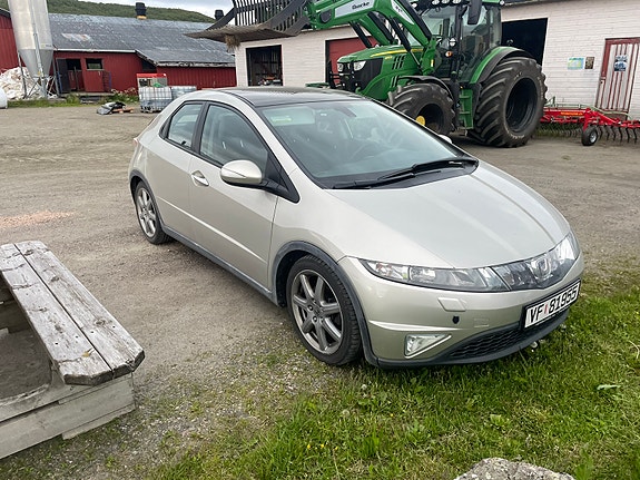 Honda Civic 2 of 10