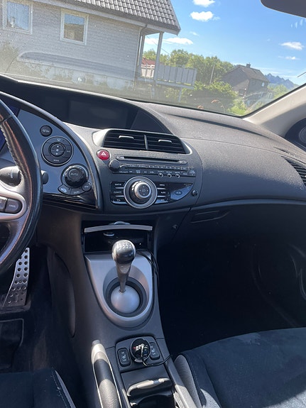 Honda Civic 10 of 10
