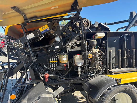 New Holland Rollbaler 135 Ultra 2018, kr 399 000,-