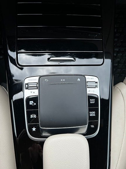 Mercedes-Benz A200 17 of 30