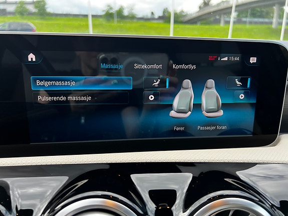 Mercedes-Benz A200 20 of 30