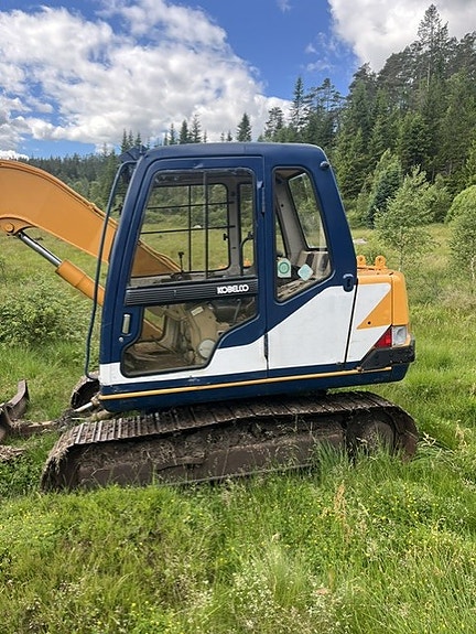 Kobelco 8 t 3 of 5
