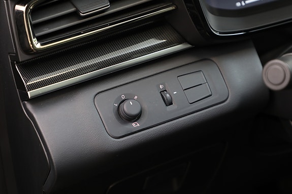 Maxus Euniq 6 23 of 30