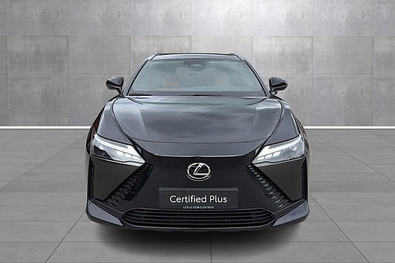 Lexus RZ450e 8 of 30