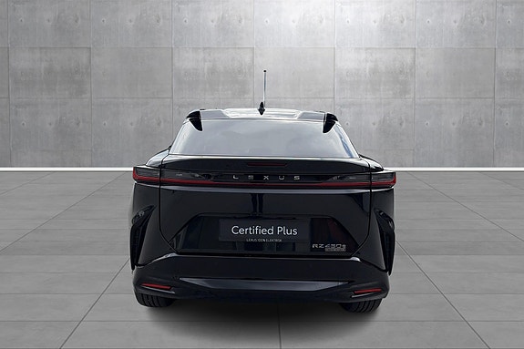 Lexus RZ450e 4 of 30