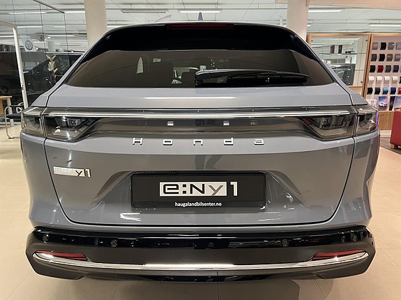 Honda e:Ny1 4 of 5