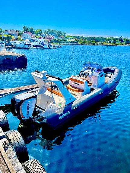 BRIG Eagle 780 med Evinrude 300 hk – topputstyrt og svært velholdt 2 of 5