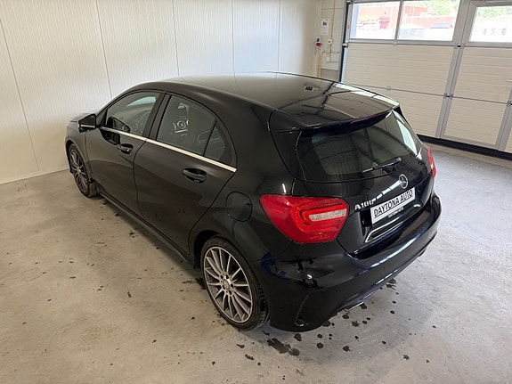 Mercedes-Benz A180 14 of 29