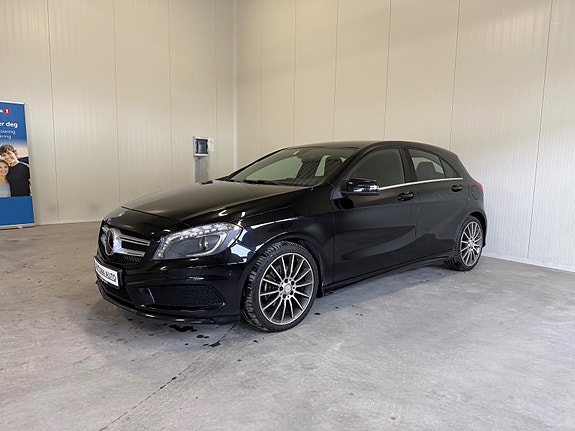 Mercedes-Benz A180 2 of 29