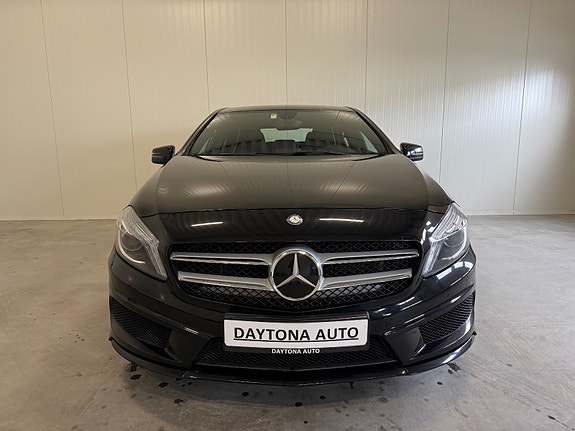 Mercedes-Benz A180 3 of 29