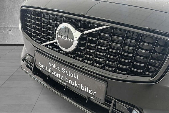 Volvo V60 4 of 28