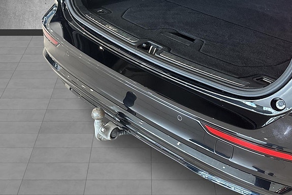 Volvo V60 24 of 28