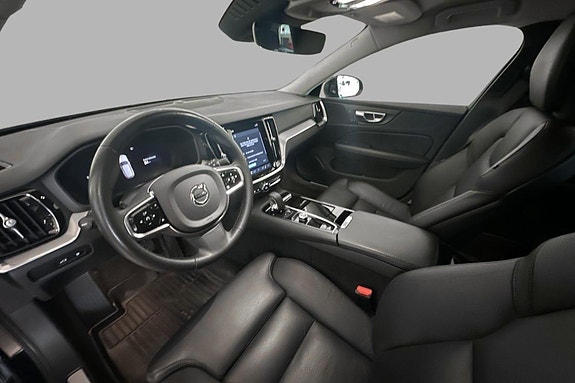 Volvo V60 10 of 28