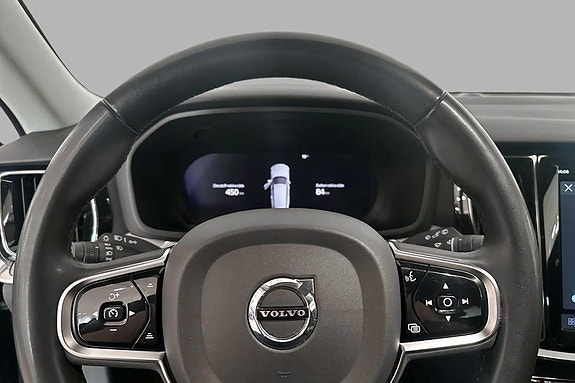 Volvo V60 11 of 28