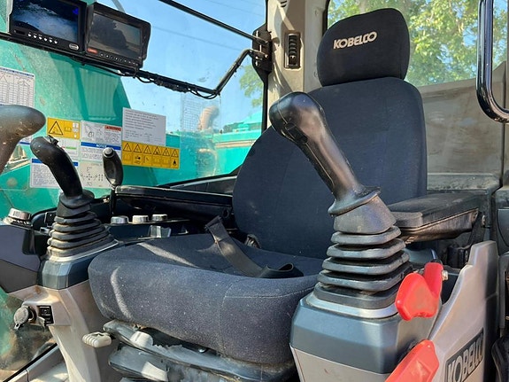 Kobelco Sk75sr-7 2 of 5