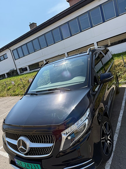 Mercedes-Benz V300 d 4 of 27