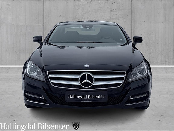 Mercedes-Benz CLS250 d 2 of 5