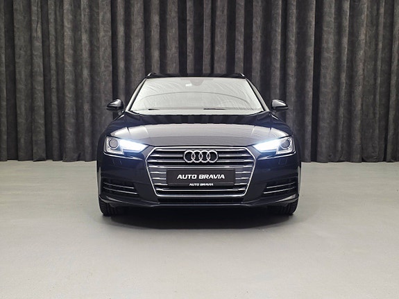 Audi A4 2 of 30