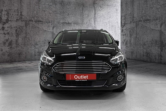 Ford S-MAX 25 of 30