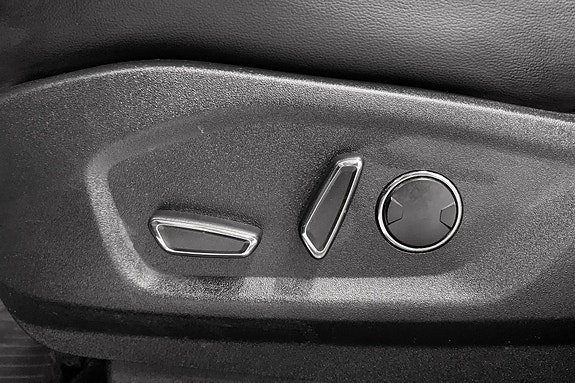 Ford S-MAX 26 of 30