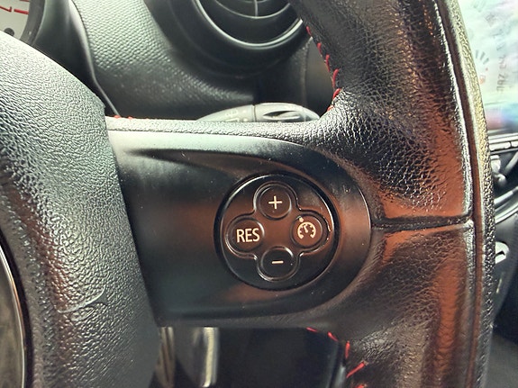 MINI Countryman Cooper S 22 of 30