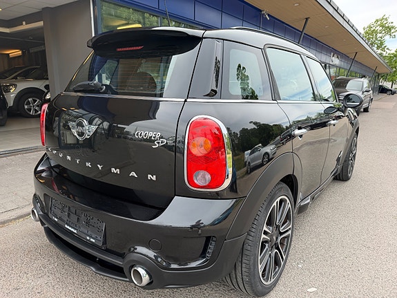 MINI Countryman Cooper S 7 of 30
