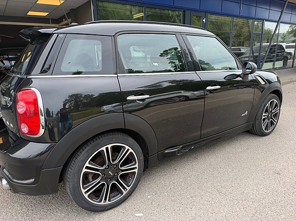 MINI Countryman Cooper S 10 of 30