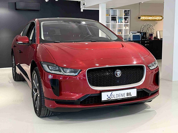 Jaguar I-PACE 3 of 5