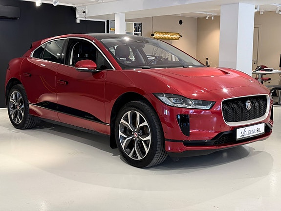 Jaguar I-PACE 2 of 5