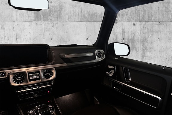 Mercedes-Benz G63 23 of 30