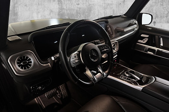 Mercedes-Benz G63 16 of 30