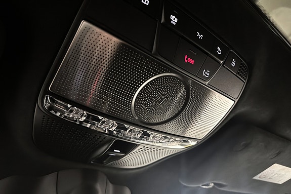 Mercedes-Benz G63 29 of 30