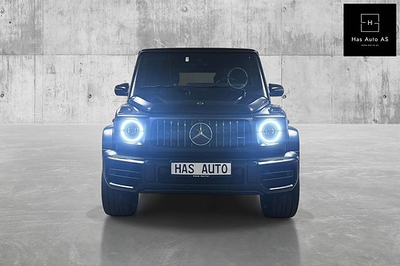 Mercedes-Benz G63 2 of 30