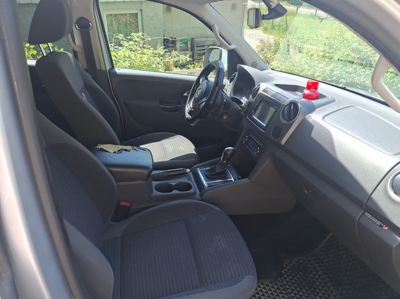 Volkswagen Amarok 3 of 5