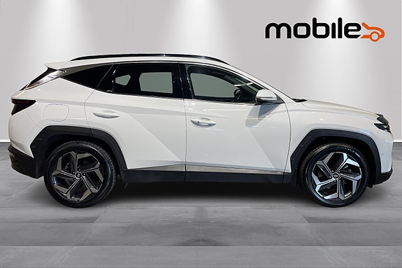 Hyundai Tucson 2 of 29