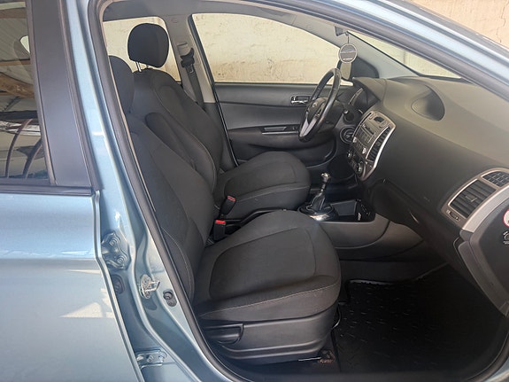 Hyundai i20 16 of 21