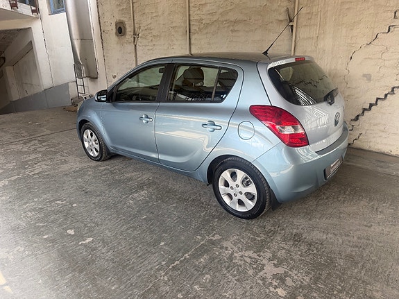 Hyundai i20 9 of 21
