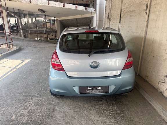 Hyundai i20 12 of 21