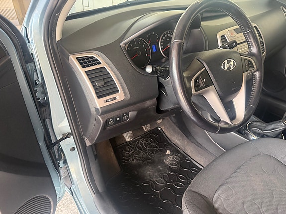 Hyundai i20 14 of 21