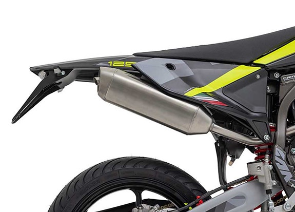 Fantic 125cc Performance ABS-Ny 2026 modell. 9 of 9