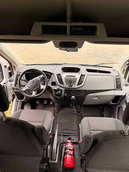 Ford Transit 5 of 5