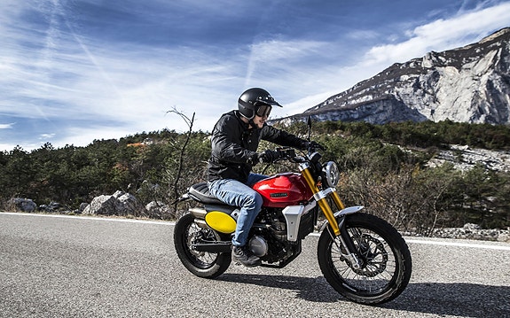 Fantic Caballero Scrambler 500-Tilbud nå. Tilgjengelig i rød, sø 2 of 5