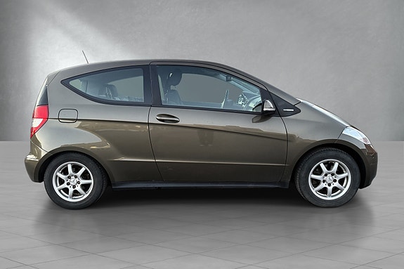 Mercedes-Benz A150 11 of 30