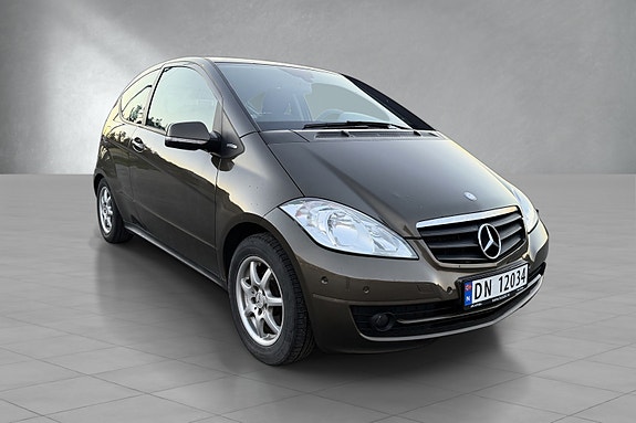 Mercedes-Benz A150 9 of 30