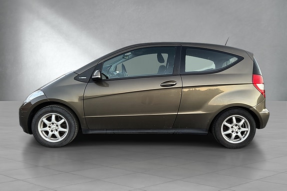 Mercedes-Benz A150 5 of 30