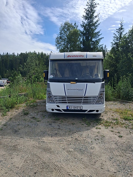 Dethleffs Globebus Integral 001 2 of 5