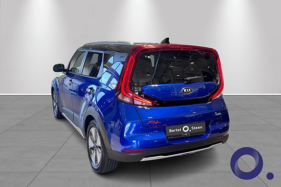 Kia e-Soul 4 of 5
