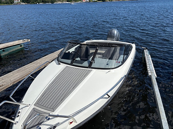 2019 Finnmaster 62 DC m/Yamaha F150 3 of 5